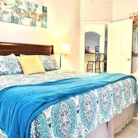 Modern Updates - Great Location - King Bed- Bmt San Antonio Exterior foto